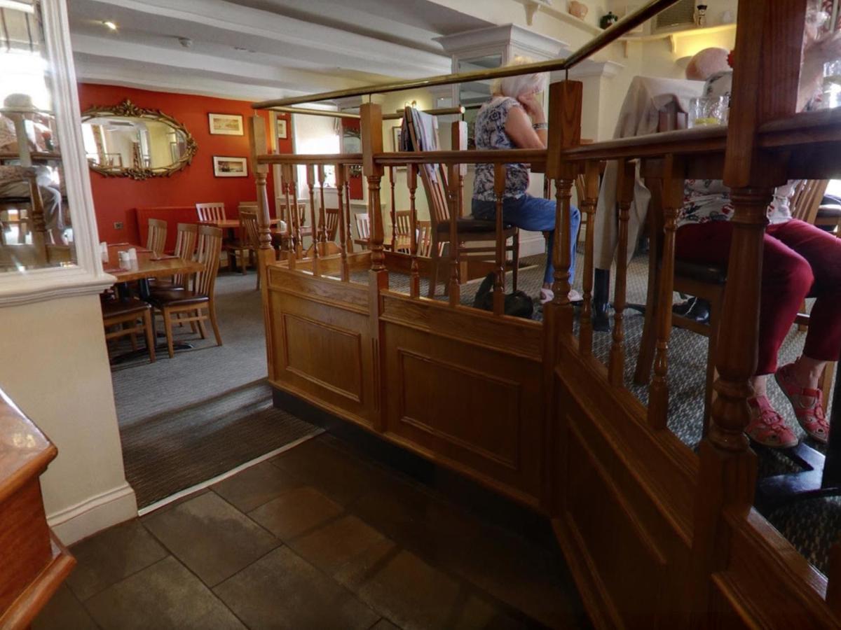 The Railway Inn Galmpton Luaran gambar